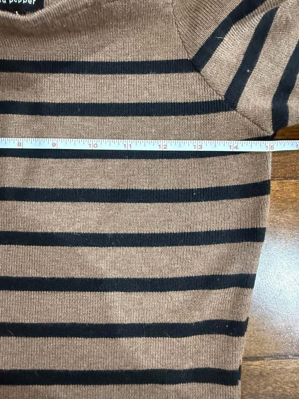 Blu Pepper Off Shoulder Striped Knit Sweater Y2K Beige Brown Black Large - Picture 7 of 8
